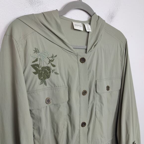 Zenergy by Chicos Embroidered Hooded Jacket Womens Chico’s Size 2 Sage Green - Picture 2 of 9